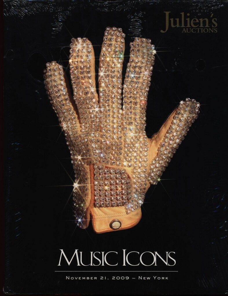 November 21, 2009 MUSIC ICONS CATALOGUE/STEVEN TYLER CATALOGUE