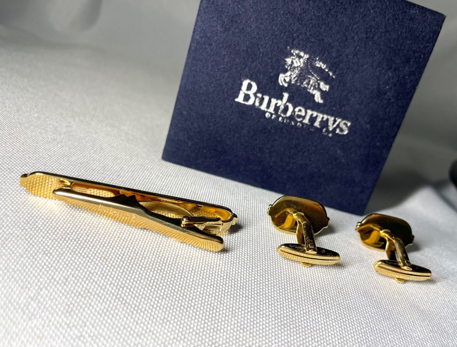 美品 Burberry バーバリー チェックライン カフス ネクタイピン セット