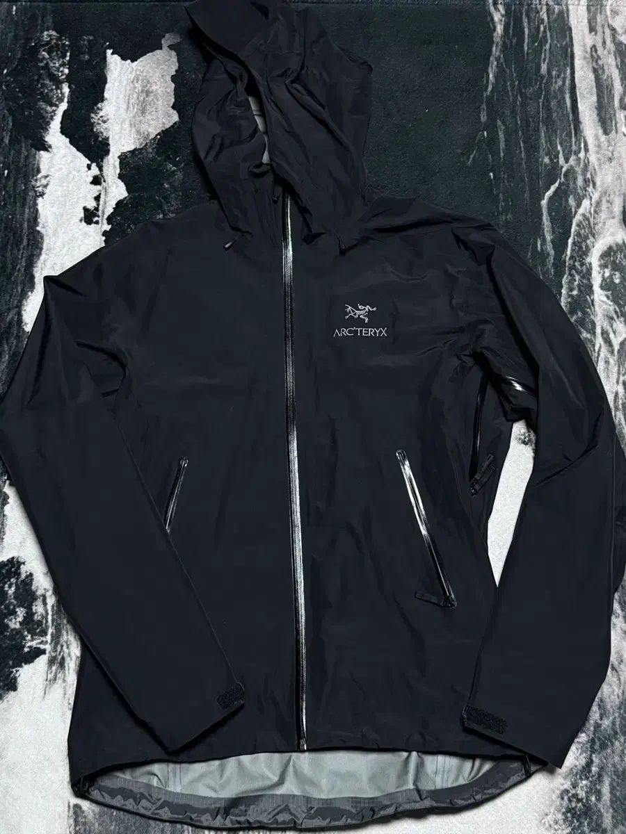 ARC'TERYX アークテリクス ベータ LT ブラック M 出品