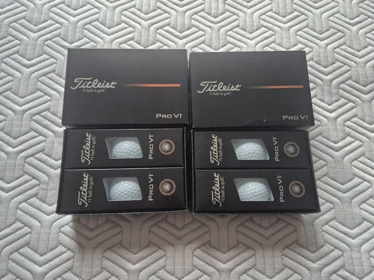 Titleist(タイトリスト) Pro V1 ゴルフボール 6個 2ボックス