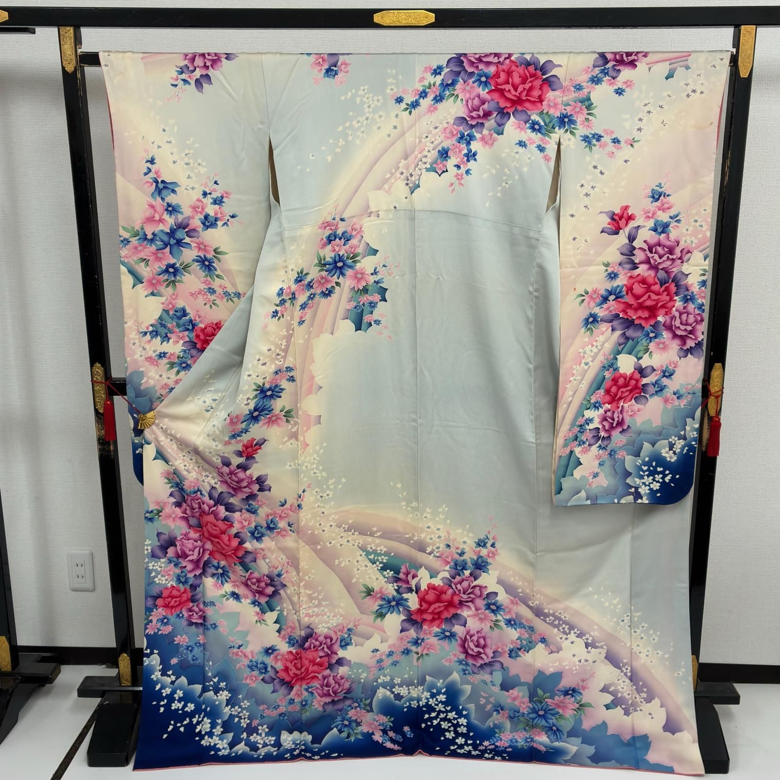 振袖 裄65.5 正絹 美しい染めの花 袷 着物 MK-9145 - メルカリ
