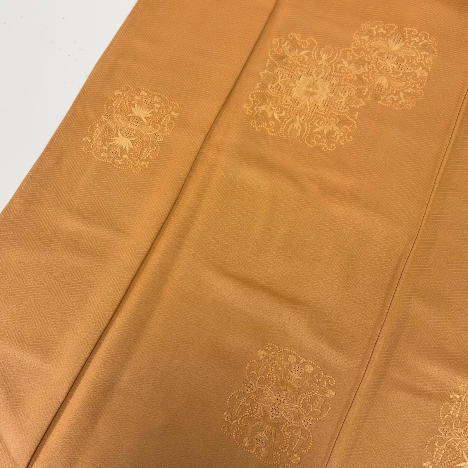 付下げ 刺繍 無地付下げ 紗綾形の地紋 紋無し 正絹 着物 MK-8907 