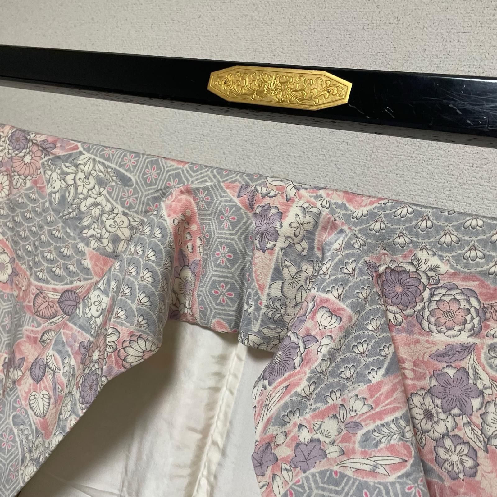 小紋 ちりめん 裄66 辻ヶ花の上品な染め 着物 正絹 X-2781 - メルカリ