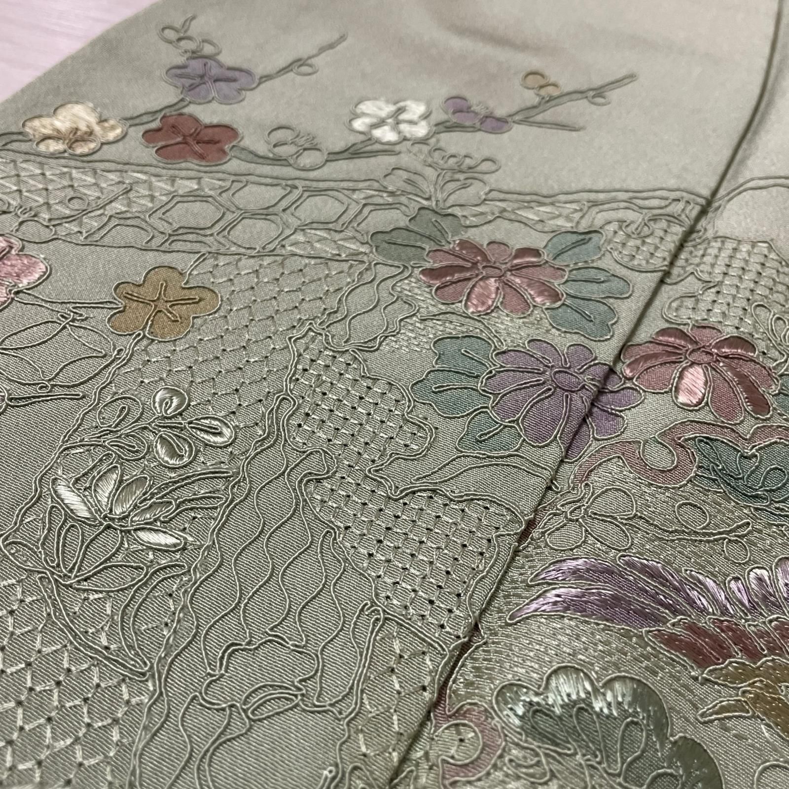 汕頭刺繍 蘇州刺繍 付下げ 雪輪 花模様に鳳凰 着物 正絹 X-2782 - メルカリ