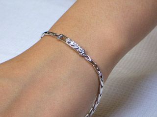 K18WGダイヤモンドころころブレスレット (0.10ct)