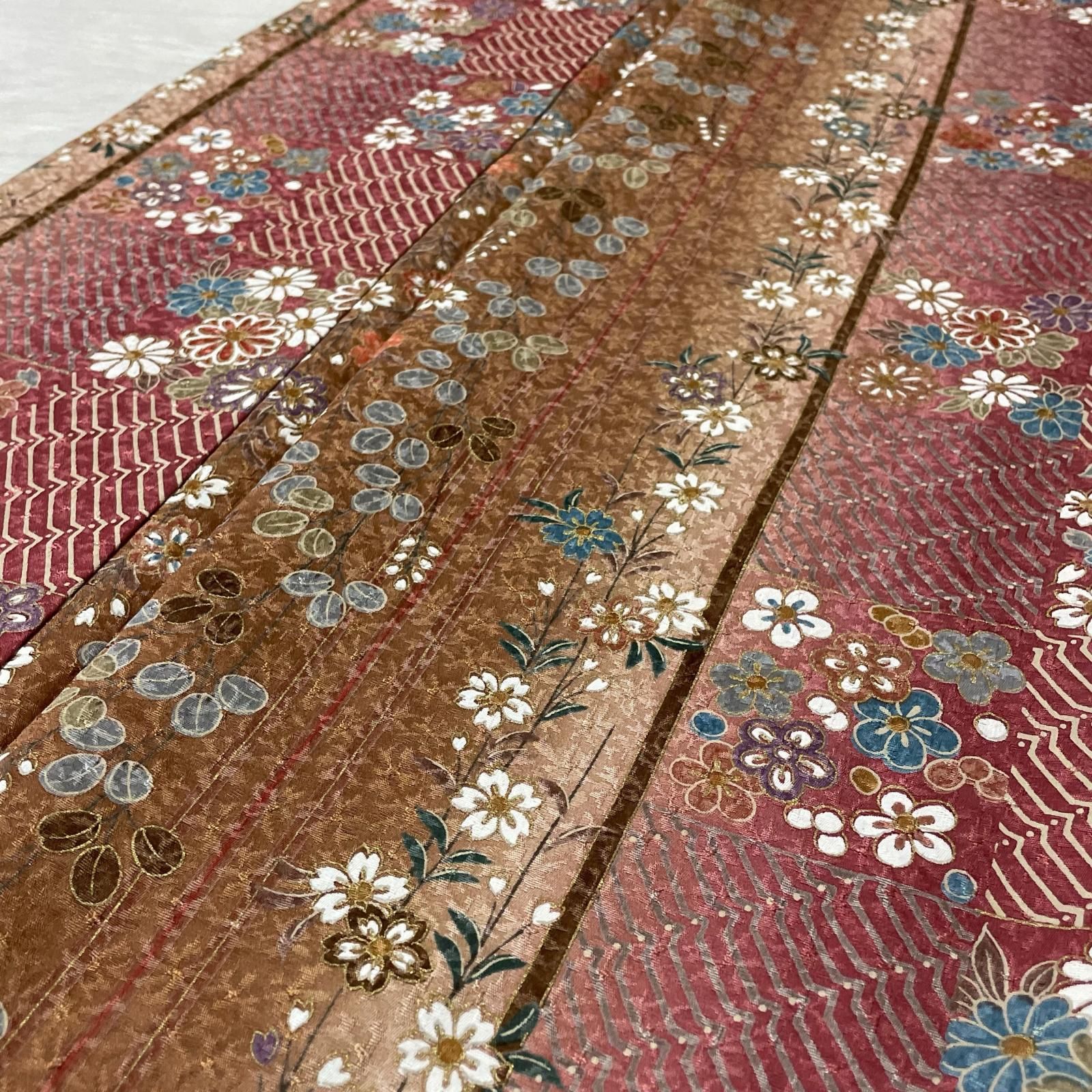 小紋 縞に華やかな花模様 着物 正絹 X-1037