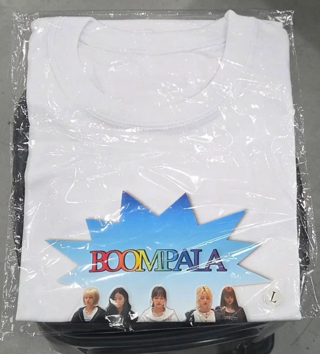 LE SSERAFIM（ルセラフィム・ルセラ） 公開番組 サノク 붐팔라 Tシャツ