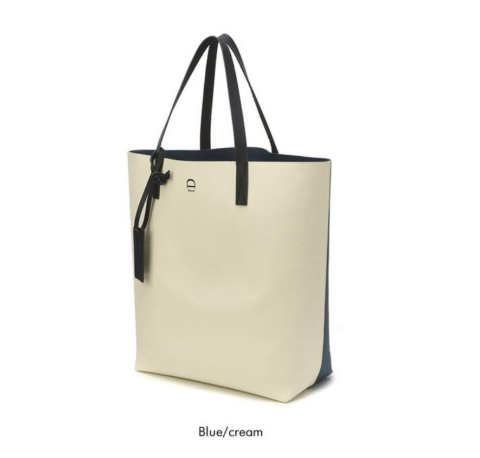 ダンスト トゥー ブロック トートバッグ 出品