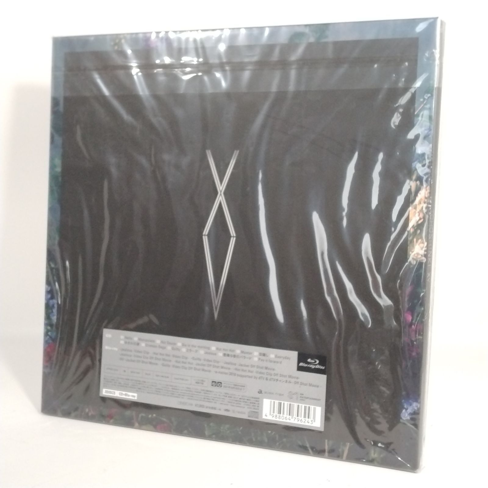 東方神起 15th ANNIVERSARY ALBUM XV (初回生産限定盤 CD+Blu-ray)