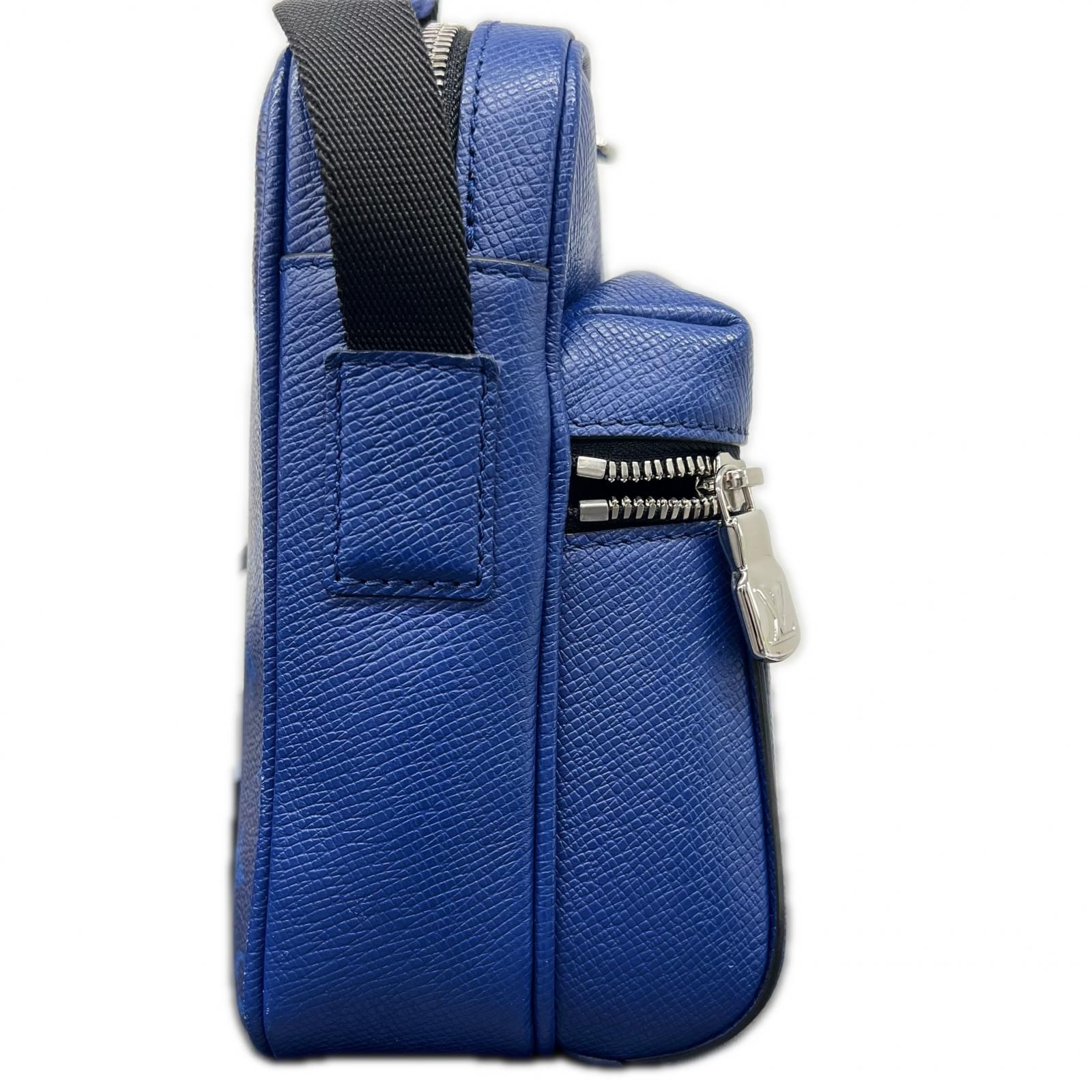 LOUIS VUITTON 極美品 ルイヴィトン アウトドアメッセンジャーPM タイガラマ ショルダーバッグ M30242 レザー RFID確認済 ブルー クロスボディ モノグラム ヴィトン LV Aランク 中古 鑑定済