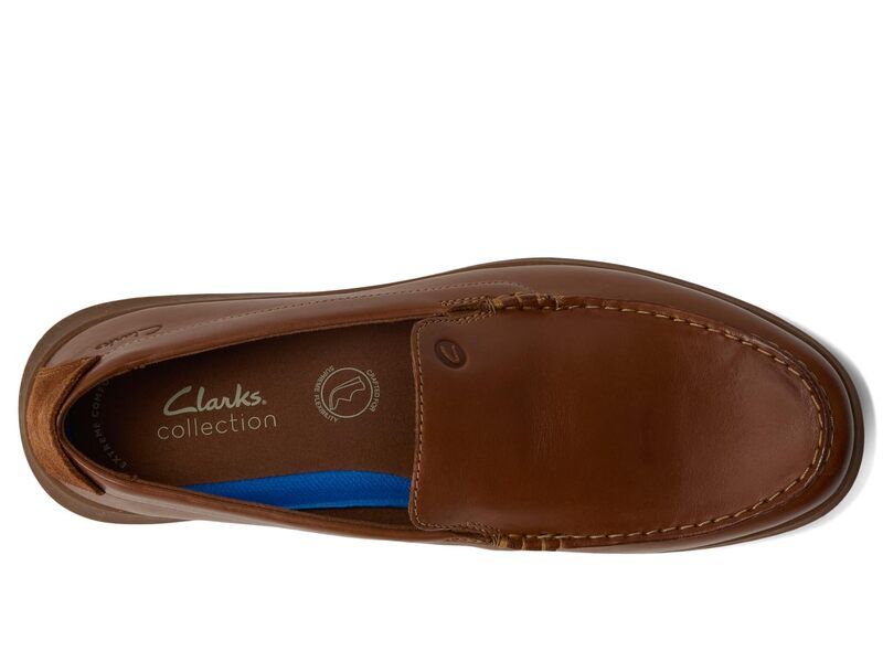クラークス メンズ シューズ スリッポン・ローファー Clarks Flexway Step Tan タン