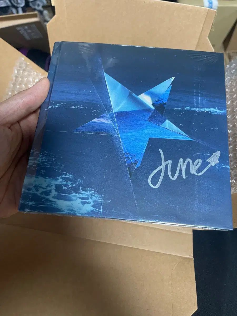 June (サイン教室) CD MY BLUE 未開封 新品 出品