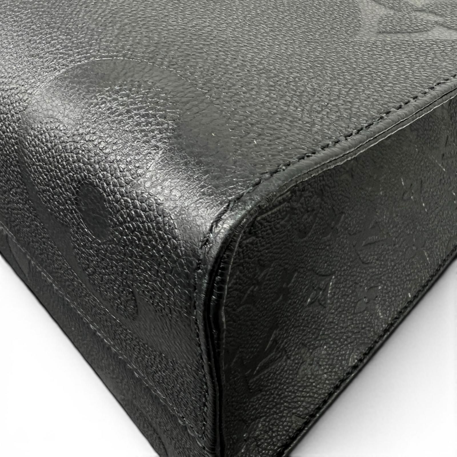 LOUIS VUITTON 極美品 ルイヴィトン オンザゴーMM モノグラムアンプラント ジャイアント 2way トートバッグ M45595 レザー RFID確認済 ブラック ビジネスバッグ ハンドバッグ ショルダーバッグ LV Aランク 中古 鑑定済 LOUIS VUITTON 極美品 ルイヴィトン オンザゴーMM モノグラムアンプラント ジャイアント 2way トートバッグ M45595 レザー RFID確認済 ブラック ビジネスバッグ ハンドバッグ ショルダーバッグ LV Aランク 中古 鑑定済