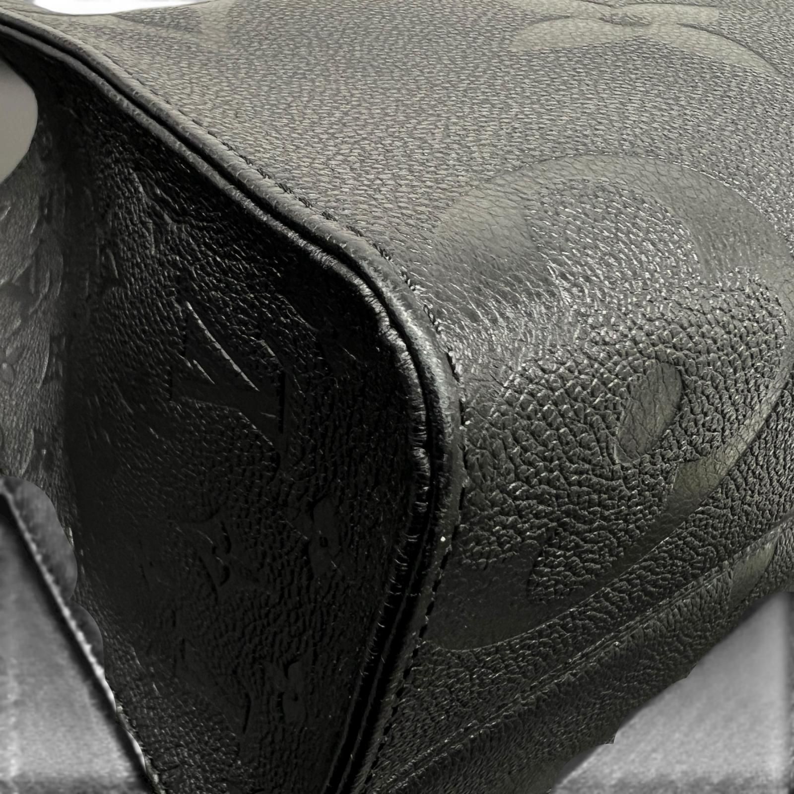 LOUIS VUITTON 極美品 ルイヴィトン オンザゴーMM モノグラムアンプラント ジャイアント 2way トートバッグ M45595 レザー RFID確認済 ブラック ビジネスバッグ ハンドバッグ ショルダーバッグ LV Aランク 中古 鑑定済 LOUIS VUITTON 極美品 ルイヴィトン オンザゴーMM モノグラムアンプラント ジャイアント 2way トートバッグ M45595 レザー RFID確認済 ブラック ビジネスバッグ ハンドバッグ ショルダーバッグ LV Aランク 中古 鑑定済