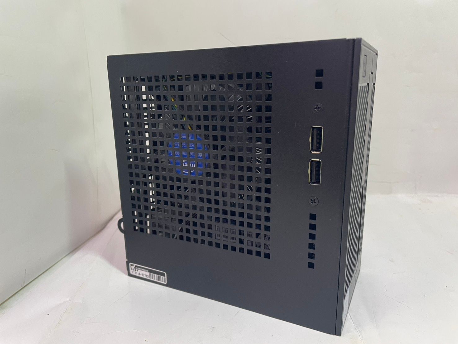 [中古パソコン] mini Magnate GE