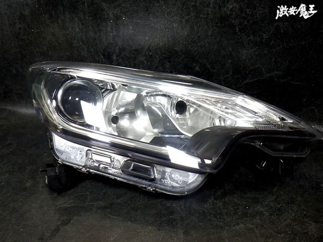 【破損無し! 即発送!】点灯OK! 日産 純正 E12 ノート 後期 LED ヘッドライト ヘッドランプ 右 運転席 刻印:D ICHIKOH 1934 【破損無し! 即発送!】点灯OK! 日産 純正 E12 ノート 後期 LED ヘッドライト ヘッドランプ 右 運転席 刻印:D ICHIKOH 1934