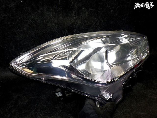 【破損無し! 即発送!】SUZUKI スズキ 純正 ZC83S スイフト ハロゲン ヘッドライト ヘッドランプ 右 運転席 STANLEY W2959 【破損無し! 即発送!】SUZUKI スズキ 純正 ZC83S スイフト ハロゲン ヘッドライト ヘッドランプ 右 運転席 STANLEY W2959