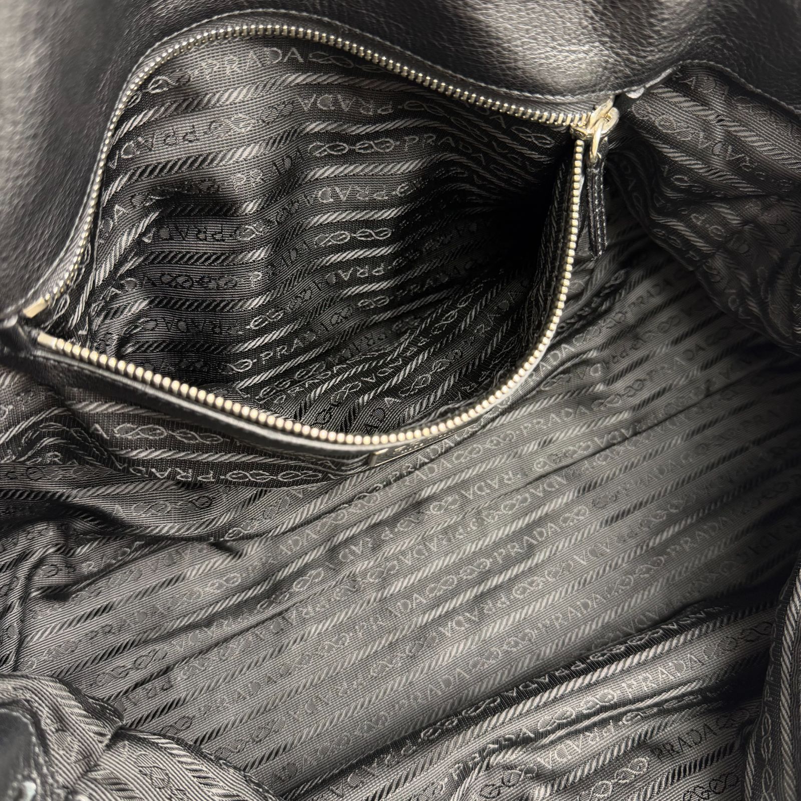 中古】PRADA プラダ ロゴ 肩掛け ショルダーバッグ トートバッグ