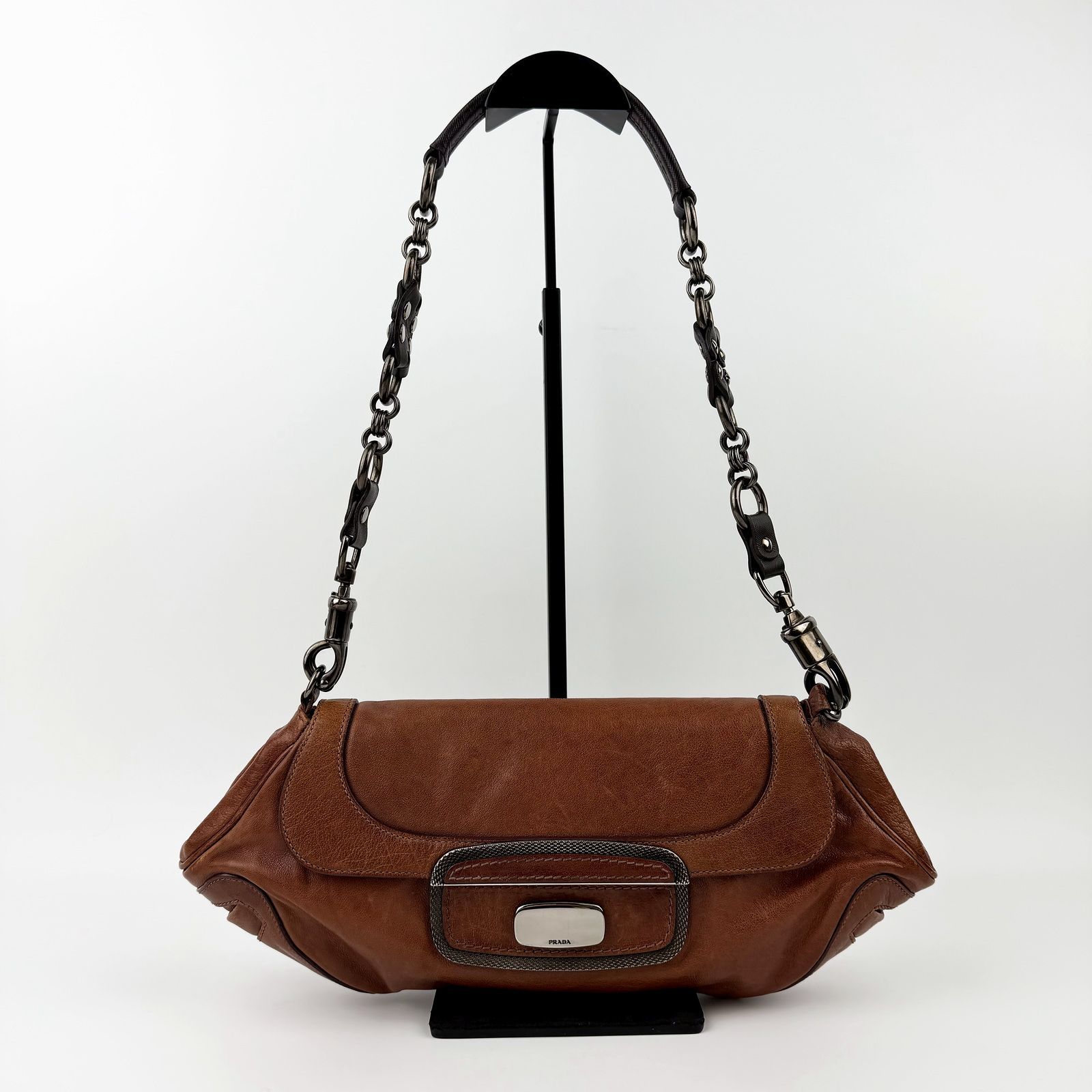 中古】PRADA プラダ チェーンショルダーバッグ レザー ブラウン 金具 