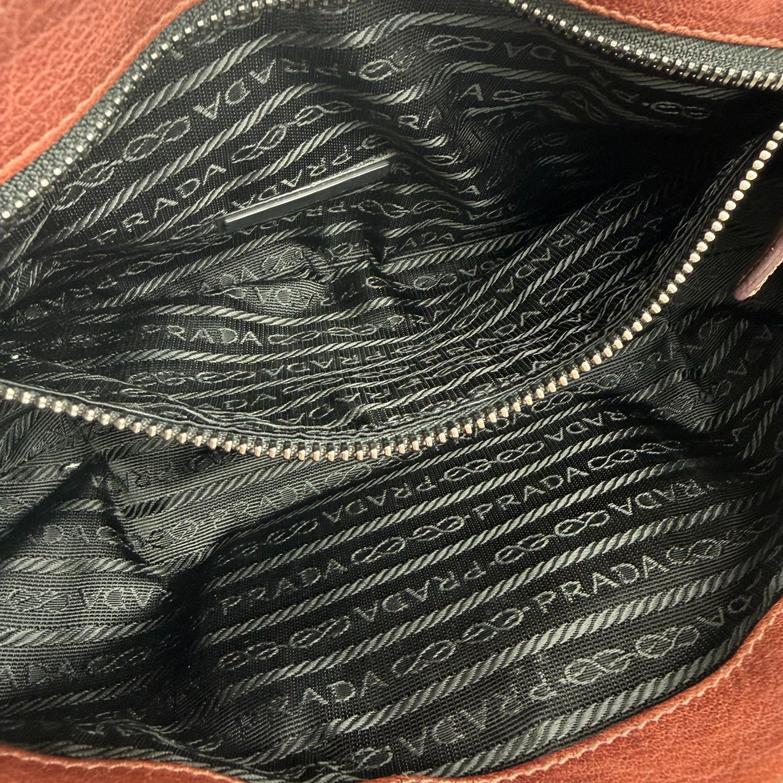 中古】PRADA プラダ チェーンショルダーバッグ レザー ブラウン 金具 