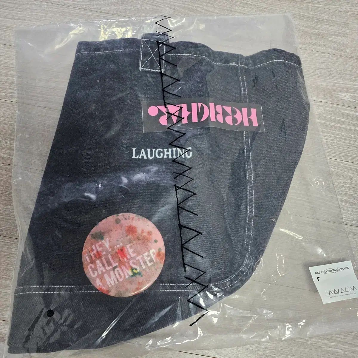 パク・ヒョシン(PARK HYOSHIN) 笑う男 リバーシブルバッグ 未開封 新品 9,537円