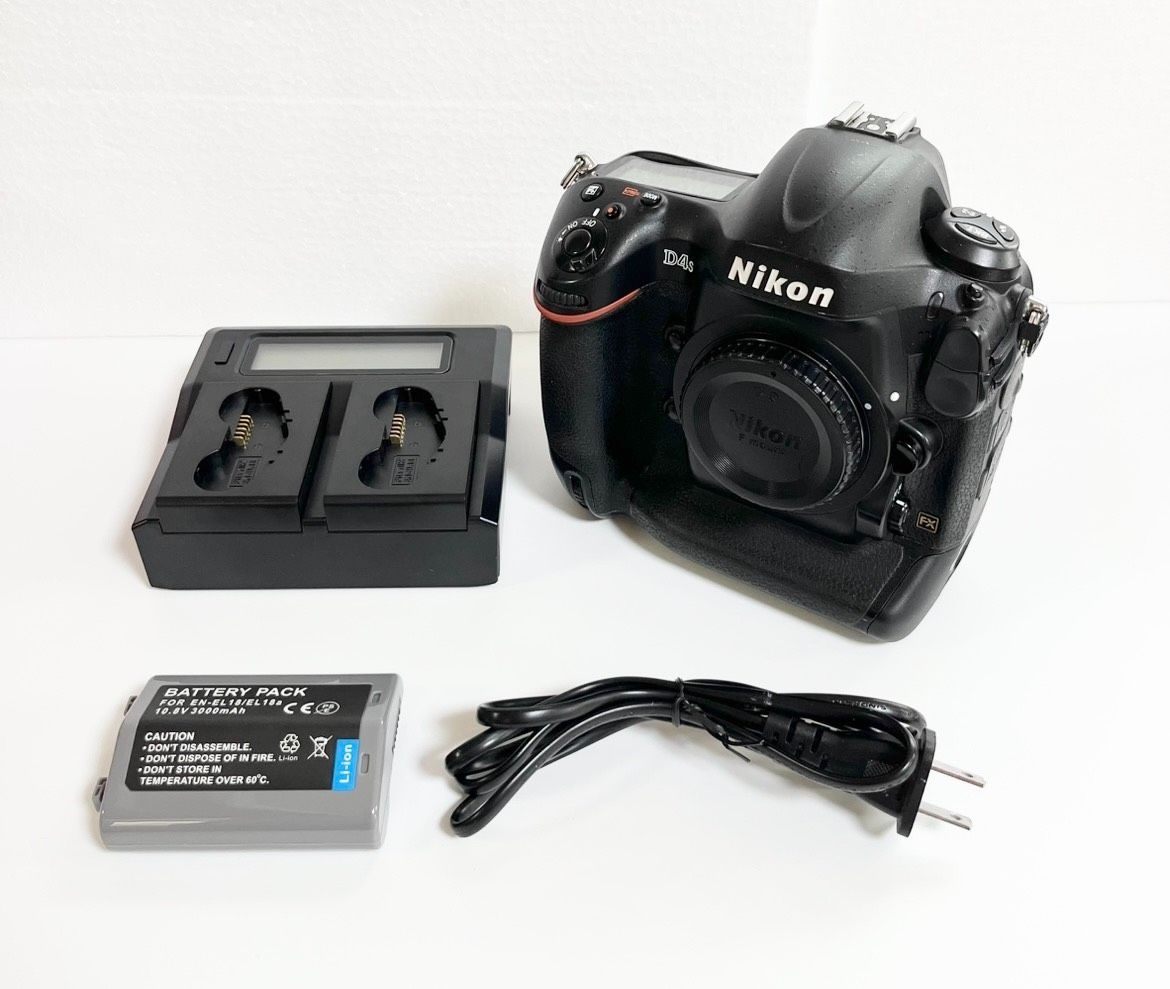 【シャッター回数約297,000回】Nikon ニコン デジタル一眼レフカメラ D4S ボディ 【中古】【可】【268020170204437】