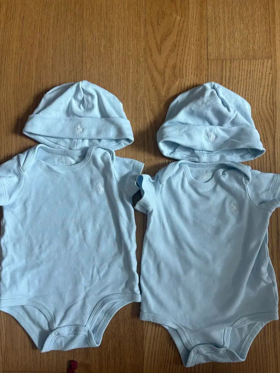 POLO RALPH LAUREN ポロラルフローレン 赤ちゃん ボディスーツ & 帽子 セット (6M)