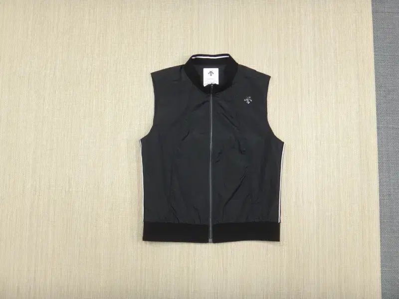 (95/L) デサントゴルフ レディース ウーブン ベスト