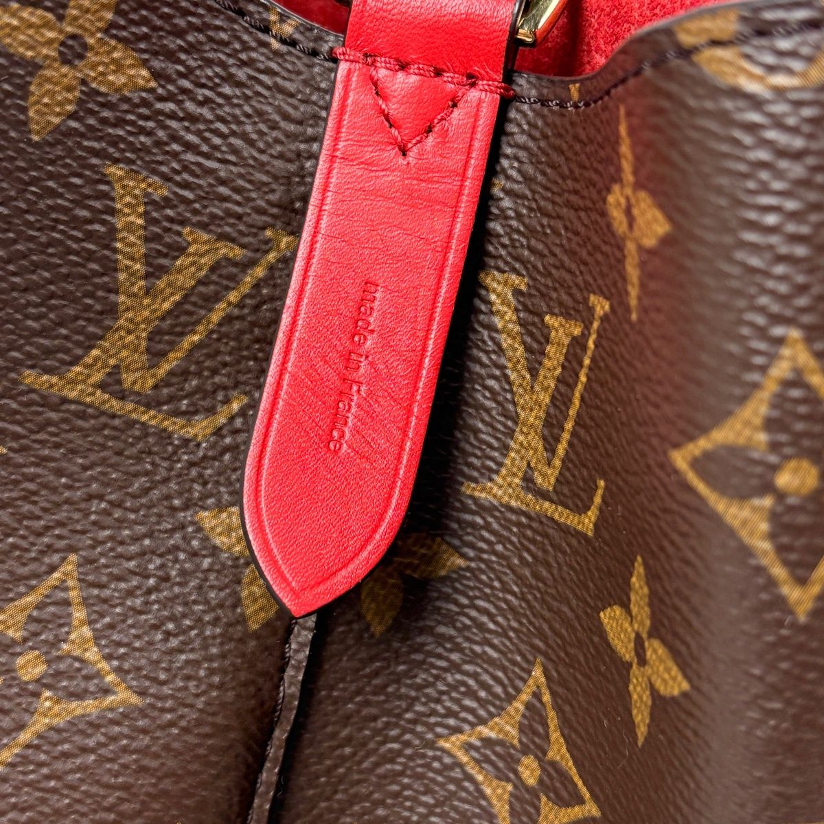 ルイ・ヴィトン Louis Vuitton ネオノエ 巾着型 肩掛け 斜め掛け
