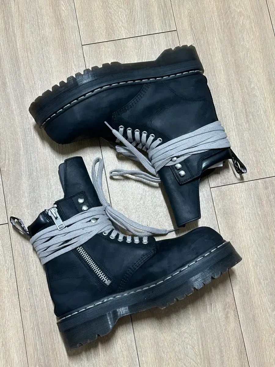 285) DR. MARTENS ドクターマーチン × RICK OWENS リックオウエンス クアッド ソール スチール トゥー ブーツ