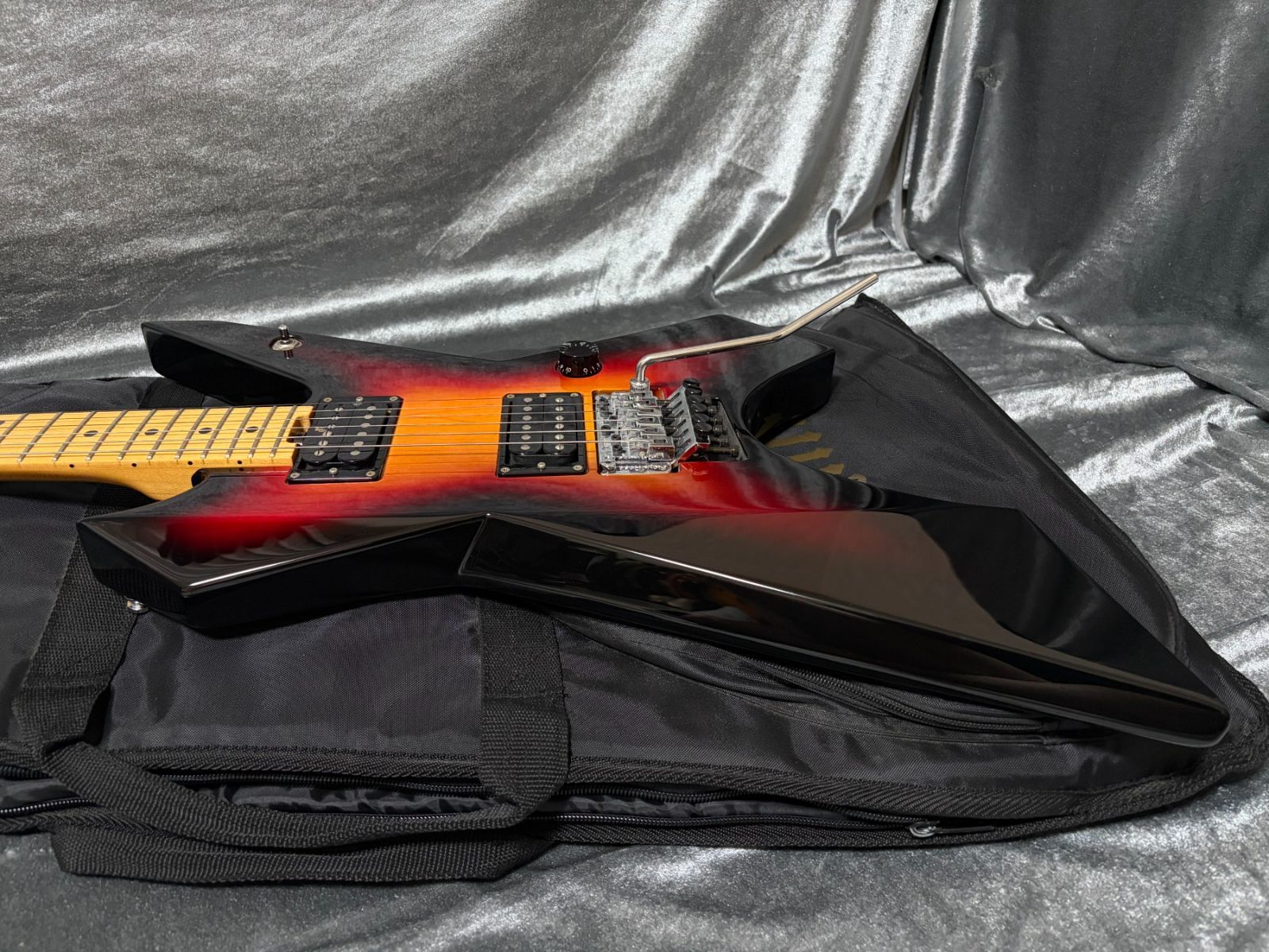 Killer KG-Exploder キラー高崎晃シグネチャーモデル 定価165,000円 中古エレキギター USED Killer KG-Exploder キラー高崎晃シグネチャーモデル 定価165,000円 中古エレキギター USED
