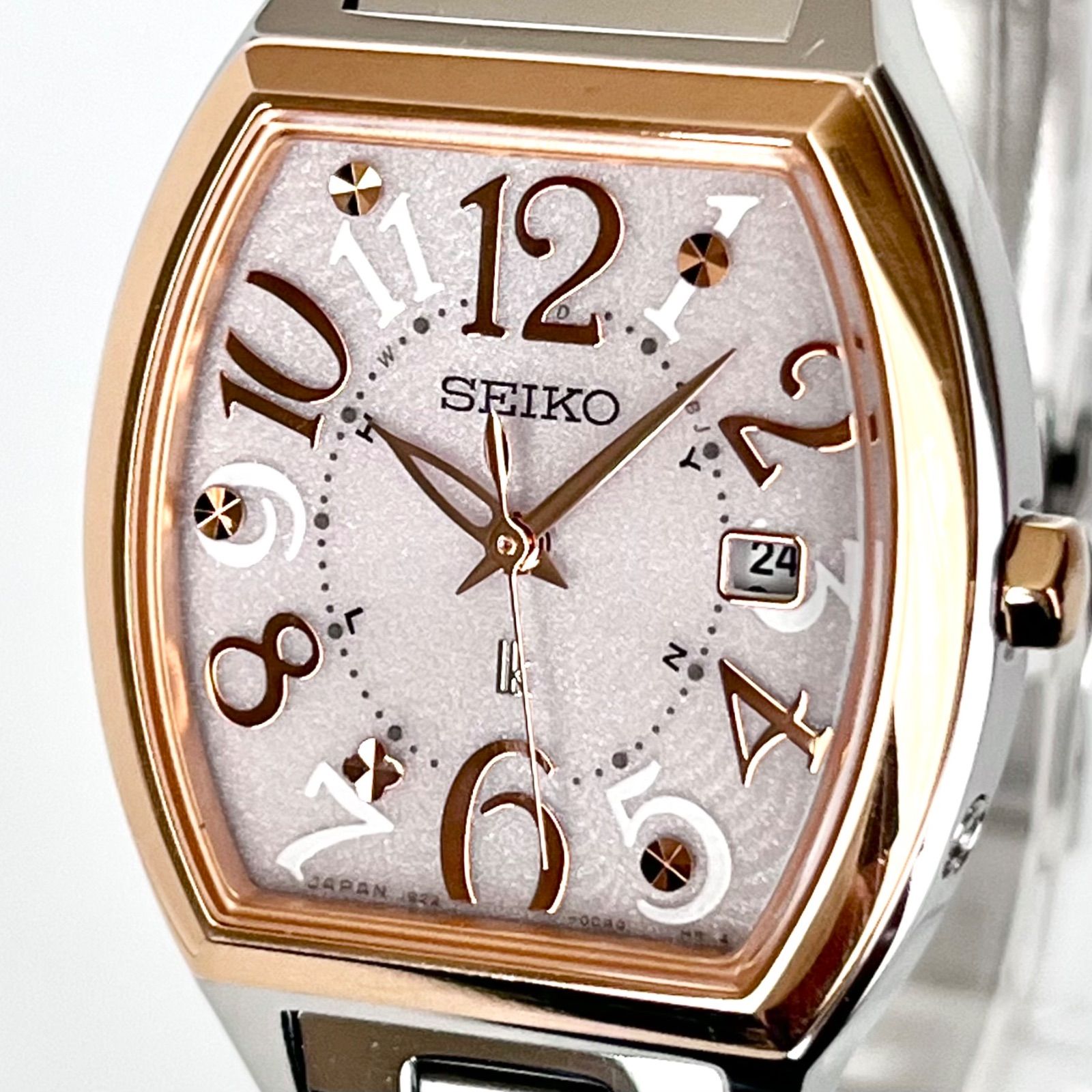 【セイコー ルキア レディース 腕時計 稼働 電波ソーラー 磨き済み】SEIKO LUKIA 美品 ピンクシルバー文字盤 ゴールド 11,625円