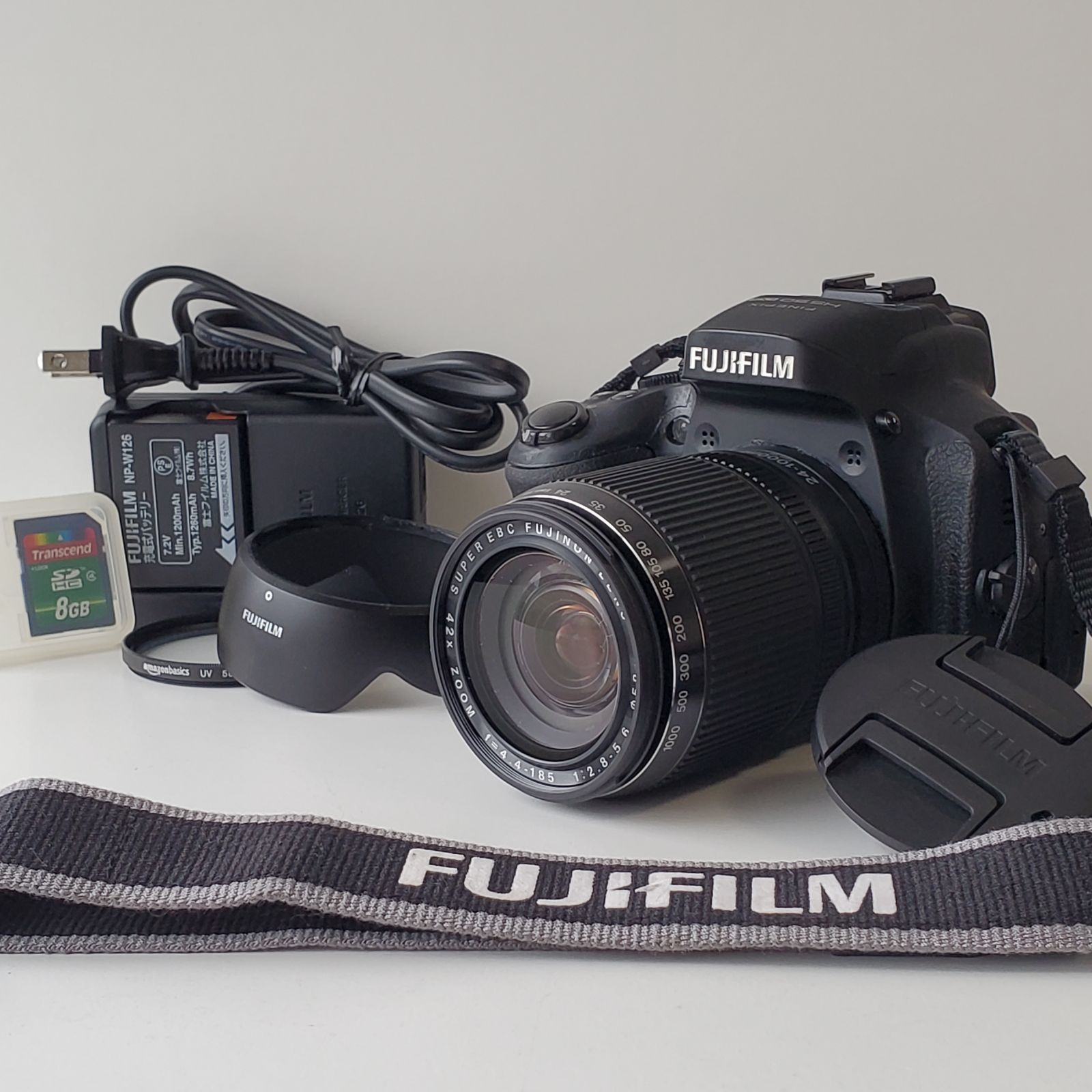 オマケつき美品 通電・基本動作確認 富士フィルム FUJIFILM FINEPIX