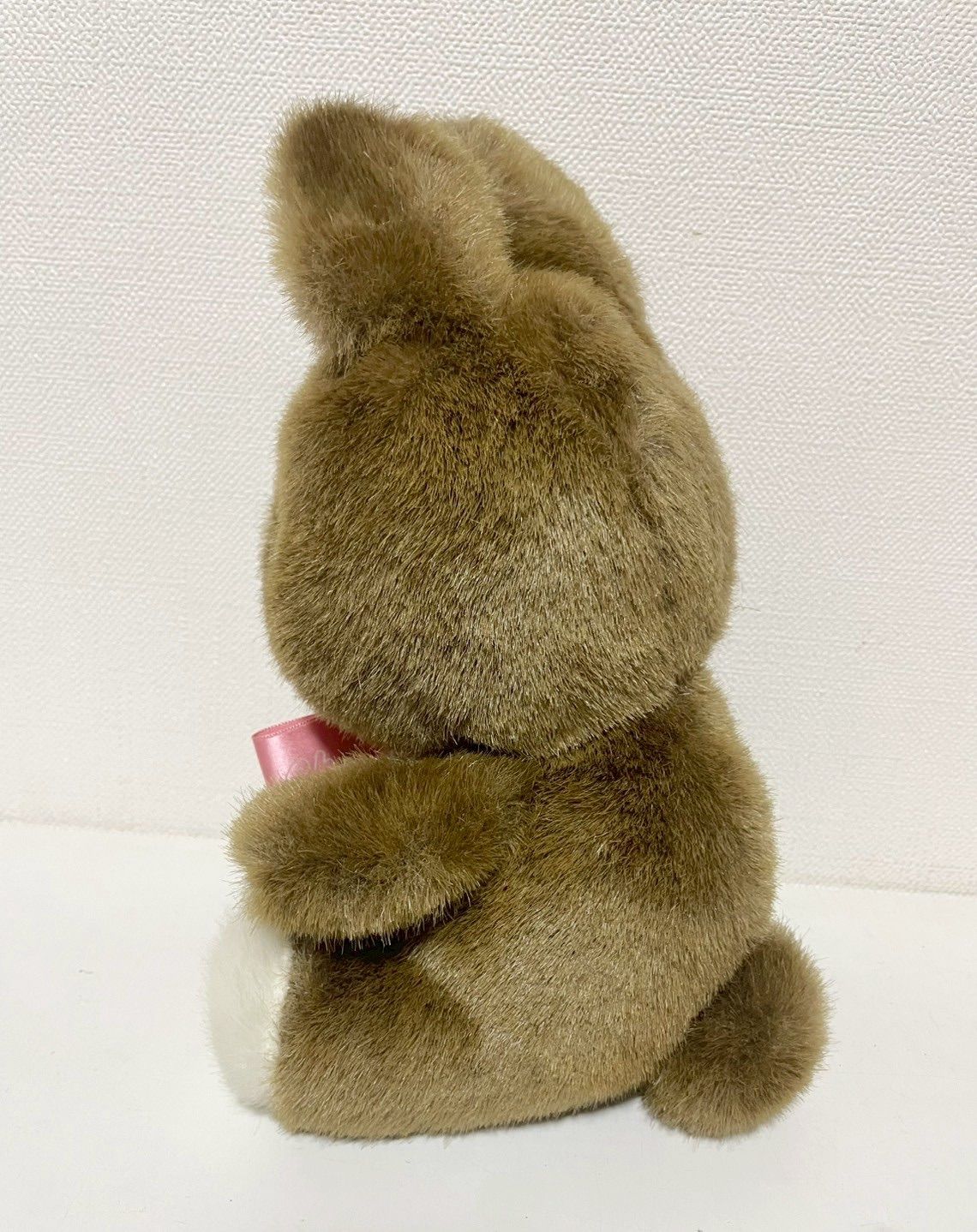 昭和レトロ　サンアロー　うさぎ　リボンのついた可愛いぬいぐるみ 昭和レトロ】サンアロー うさぎ ぬいぐるみ リボン付き ヴィンテージ