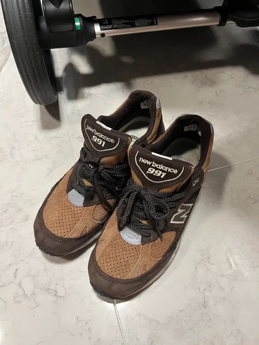 ニューバランス 991 M991DBT