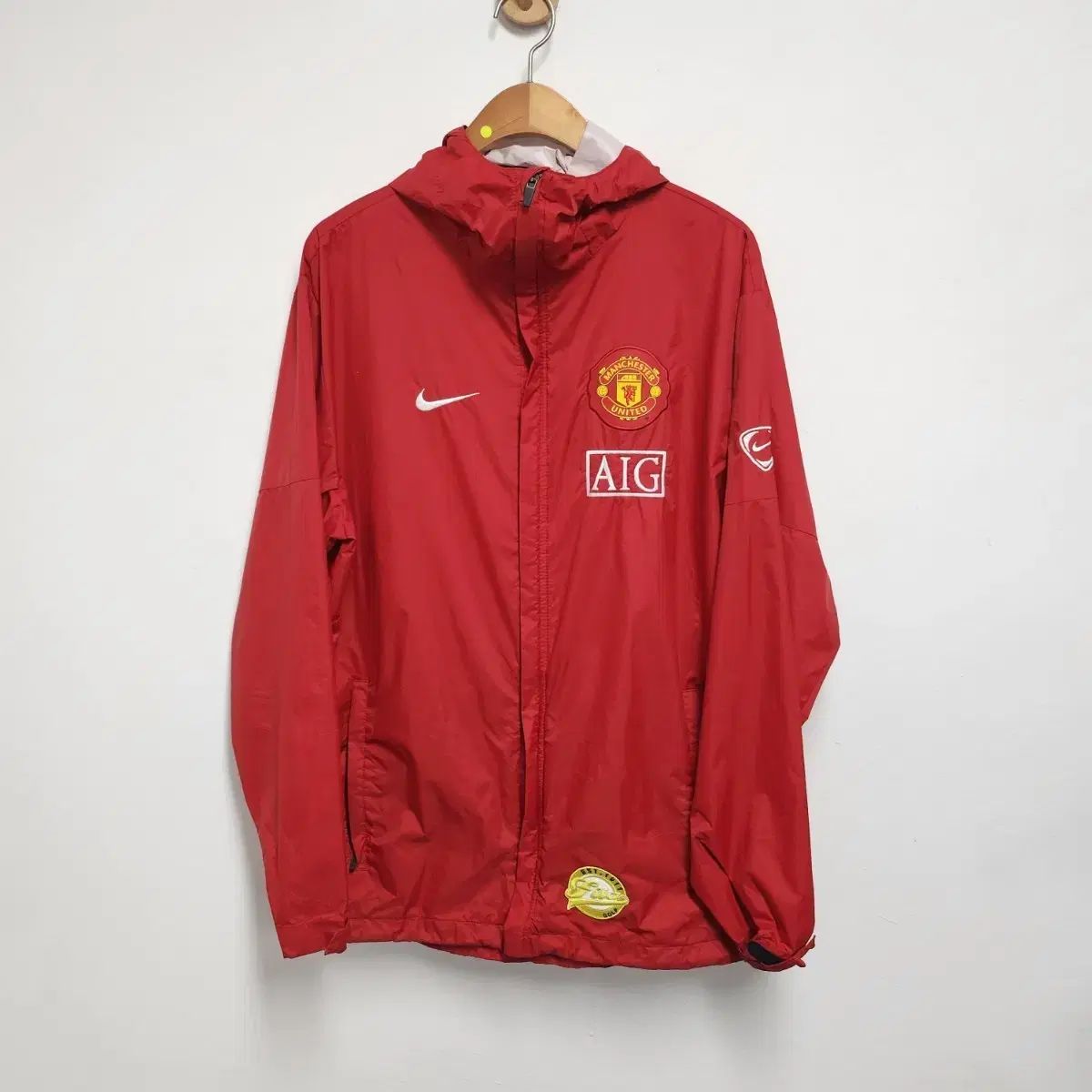 M NIKE マンチェスター・ユナイテッドFC ウィンドブレーカー-激安 取扱 店