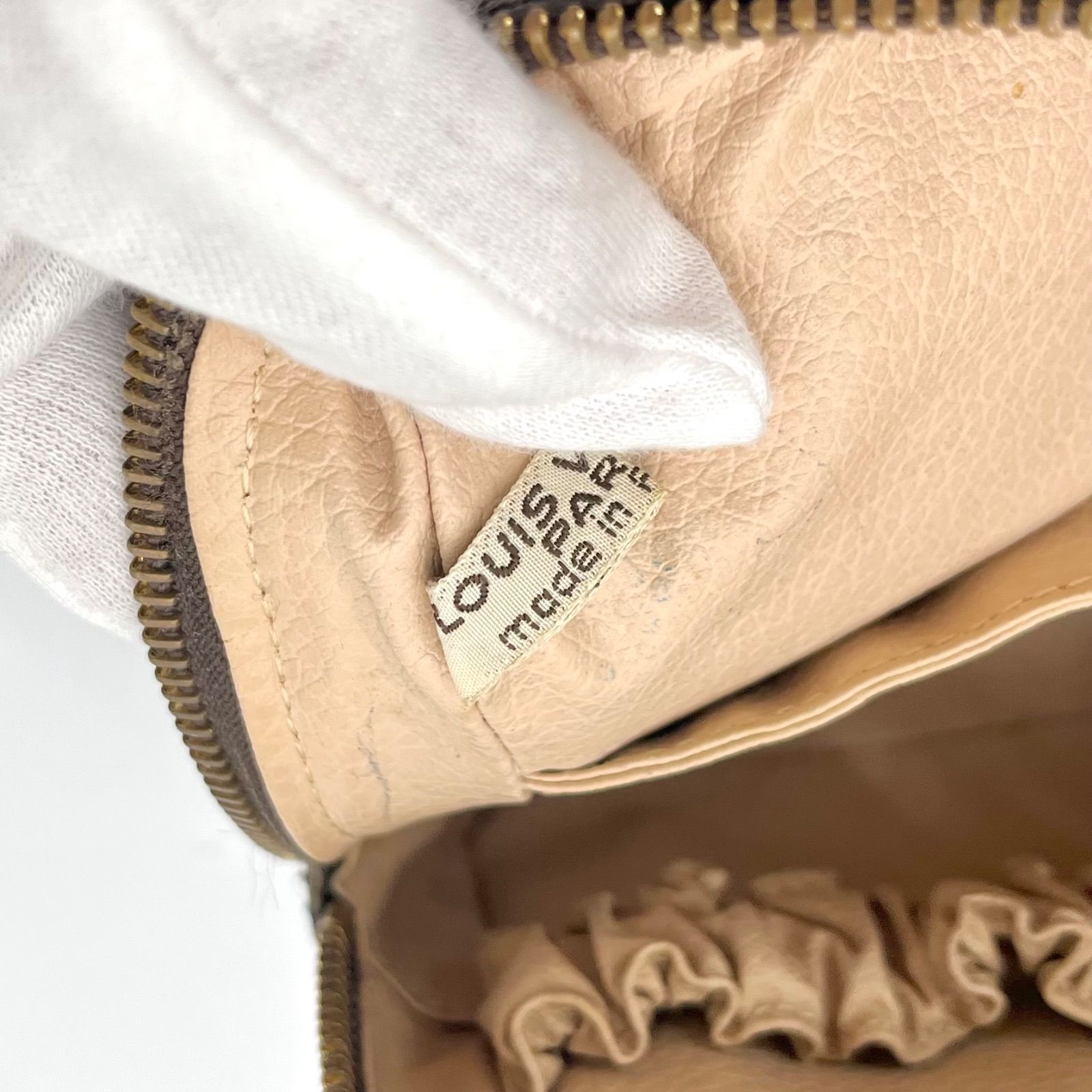 LOUIS VUITTON ルイヴィトン トゥルーストワレット23 モノグラム