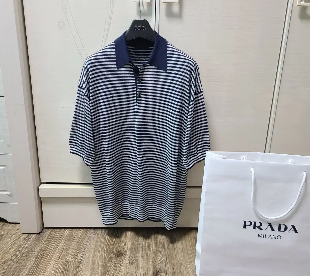 PRADA プラダ オーバーサイズ KALA カラ 半袖Tシャツ スウェット ジャケット ダウン ブルゾン スーツ