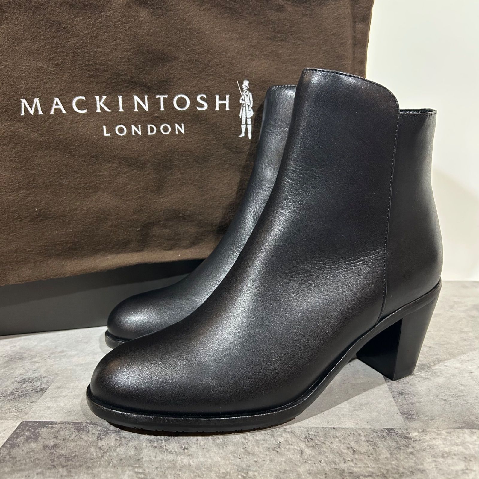 【美品】 マッキントッシュロンドン　MACKINTOSH LONDON　サイドジップ　ショートブーツ　ブーティー　ブラック　黒