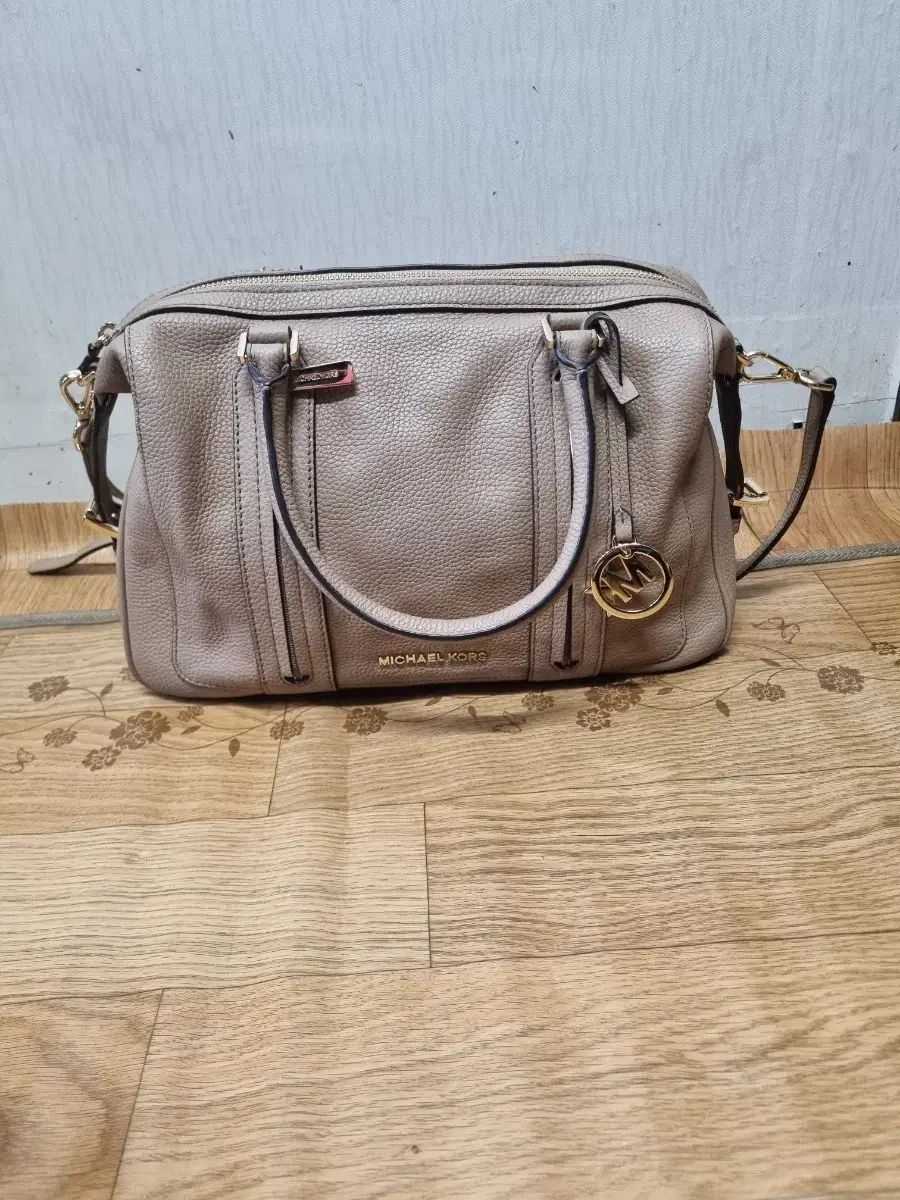 マイケルコース トートバッグ兼ショルダーバッグ