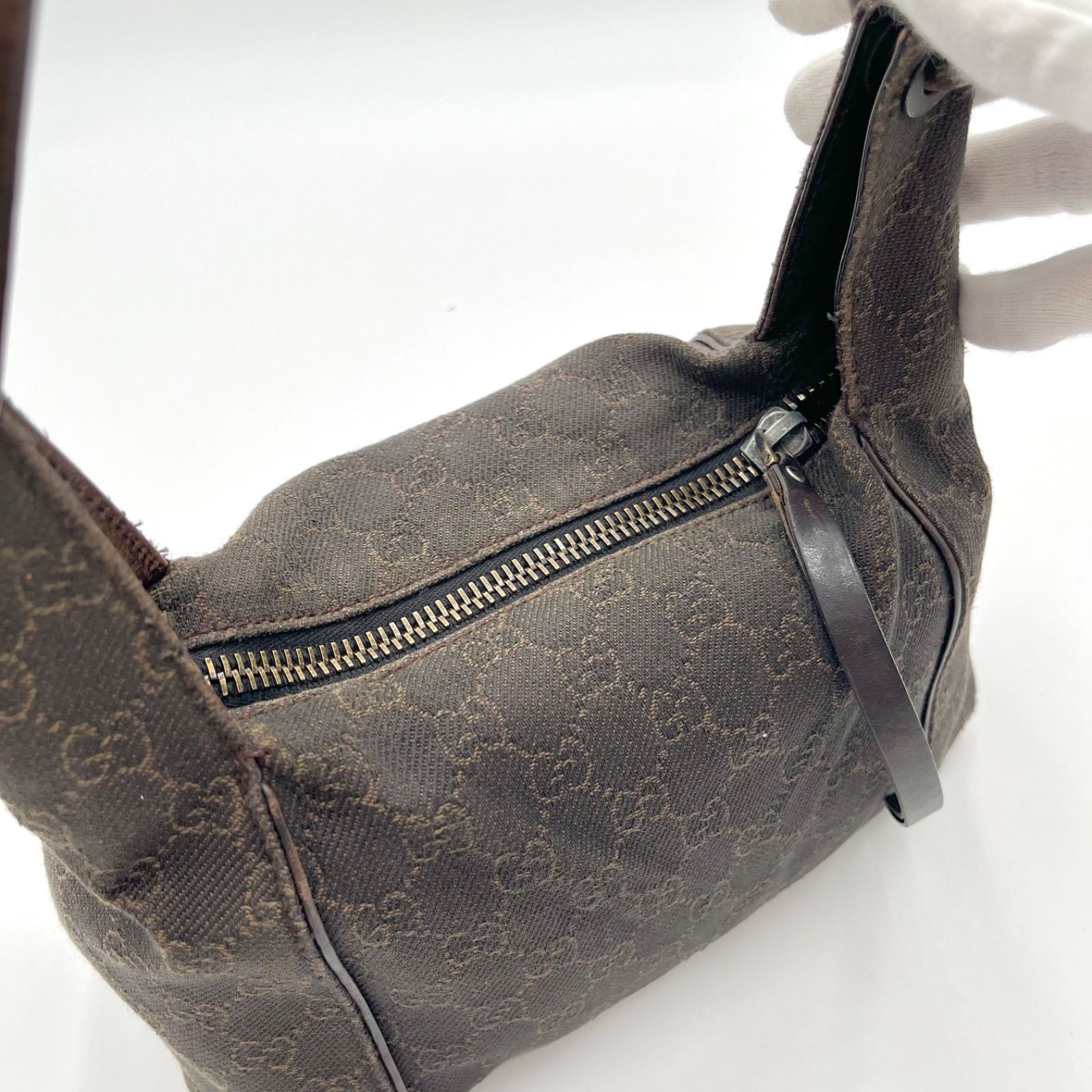 GUCCI グッチ GGキャンバス ワンショルダーバッグ ボーボーバッグ
