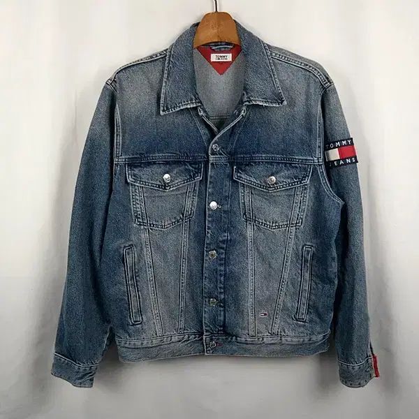 Tommy Hilfiger トミーヒルフィガー デニム ロゴワッペン トラッカー デニムジャケット M