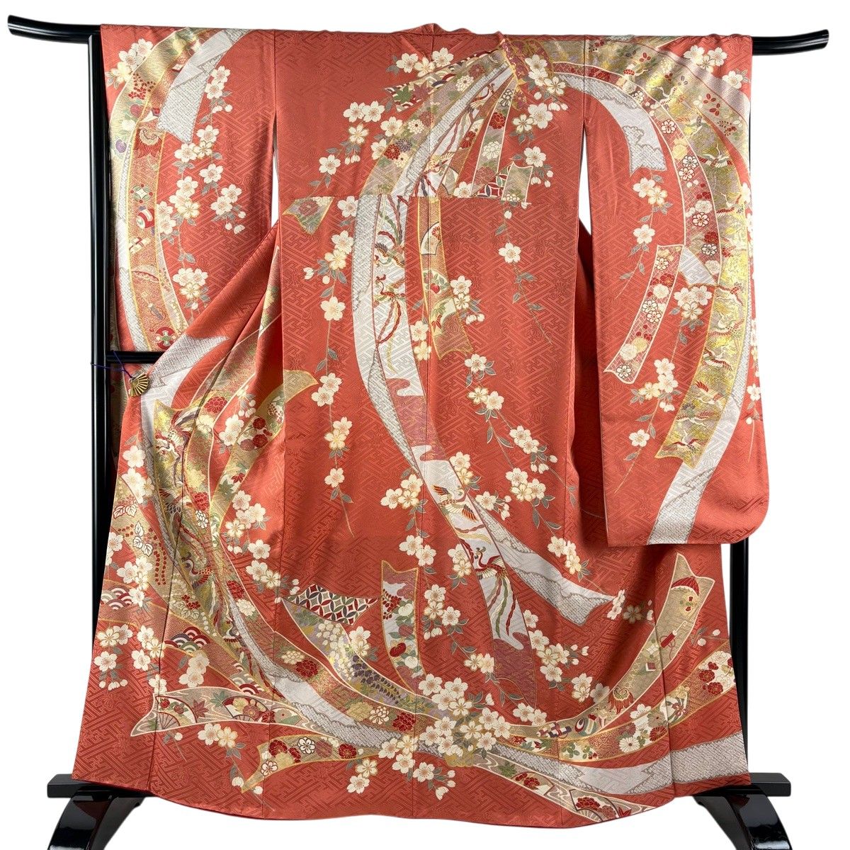 振袖 身丈163cm 裄丈66cm M 袷 束ね熨斗 桜 金銀彩 サーモンピンク 正絹 秀品 【中古】
