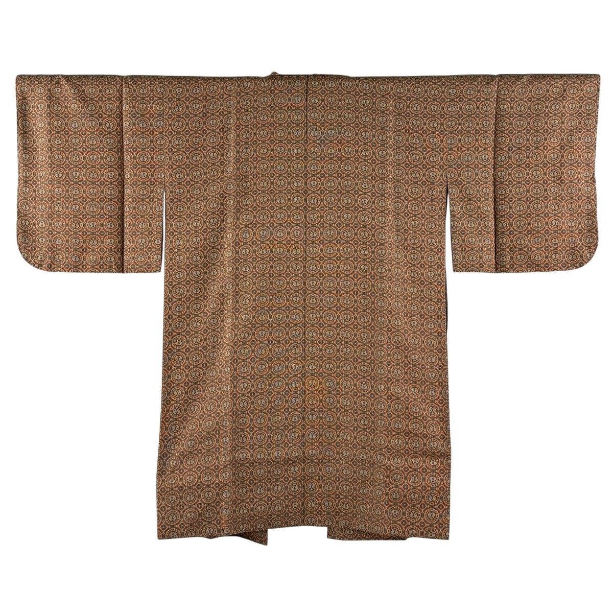 【美品】 道中着 身丈98cm 裄丈62cm S 和装コート 着物衿 幾何学 茶色 正絹 秀品 【中古】