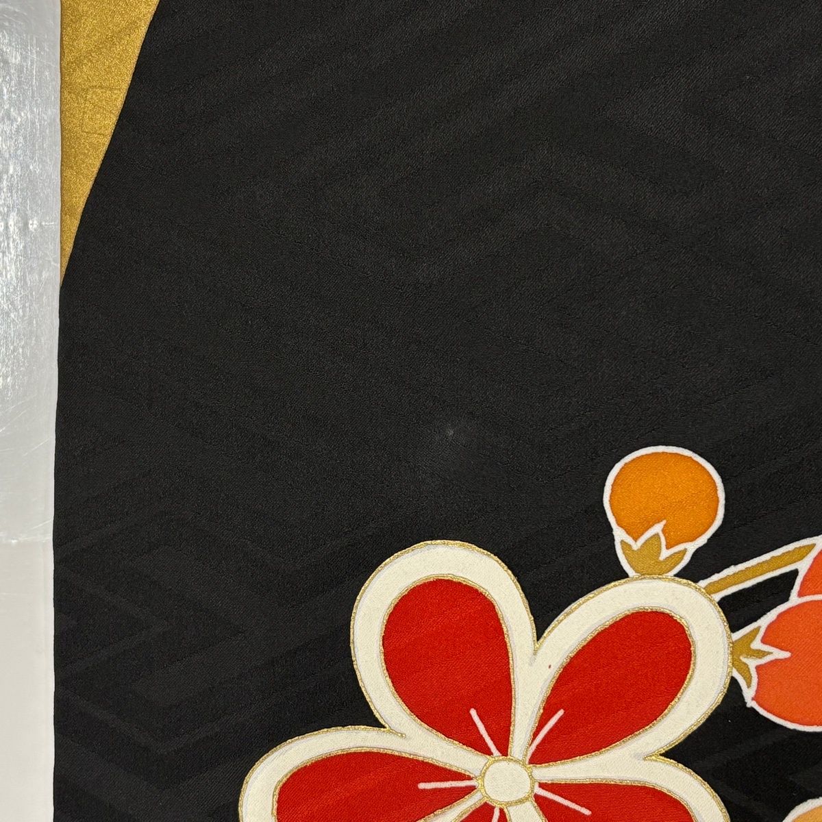 刺繍　金彩　振袖　身丈161　裄67　松竹梅　黒地　正絹　着物　022b p 振袖 身丈162cm 裄丈66cm M 袷 鳥 松竹梅 刺繍 金彩 黒 正絹 秀品