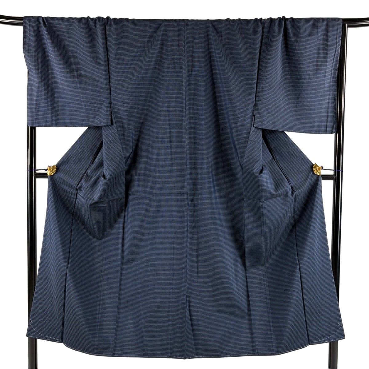 【美品】 男着物 身丈148cm 裄丈72.5cm M 袷 大島紬 アンサンブル やまと 証紙 幾何学 紺色 正絹 秀品 【中古】