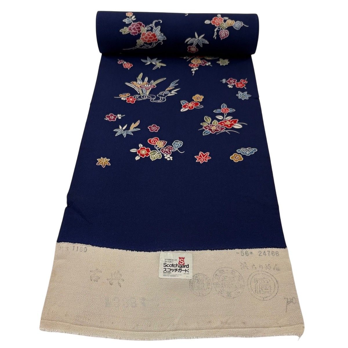 反物 秀品 小紋 草花 縮緬 紺色 正絹 【中古】