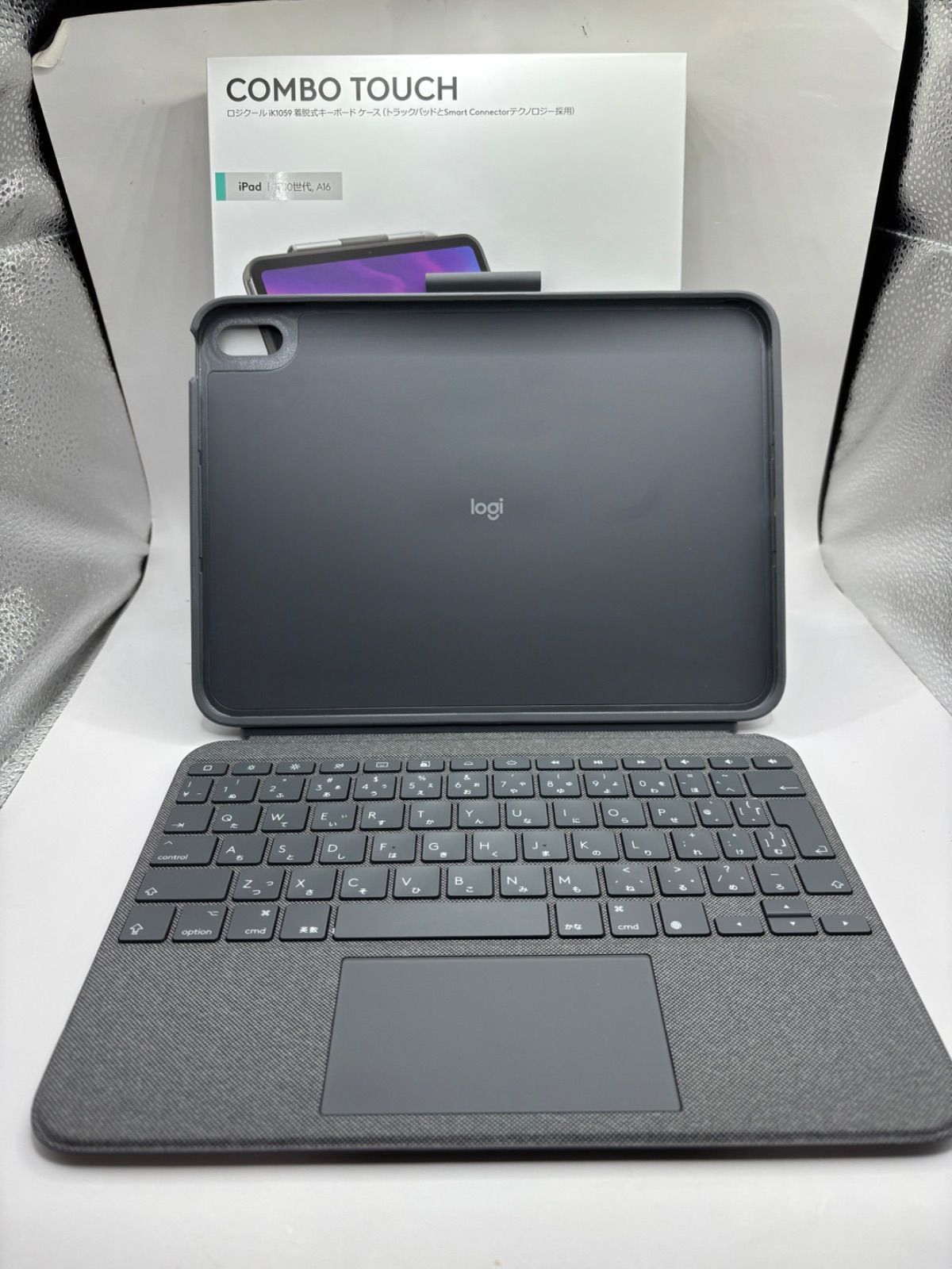 Logicool Combo Touch iPad 第10世代 ケース A16 - メルカリ