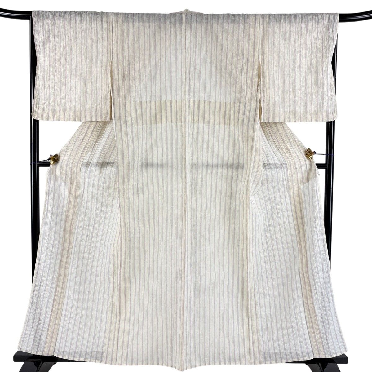 【美品】 紬 身丈157.5cm 裄丈66.5cm M 薄物 夏紬 縦縞 クリーム 化繊 秀品 【中古】