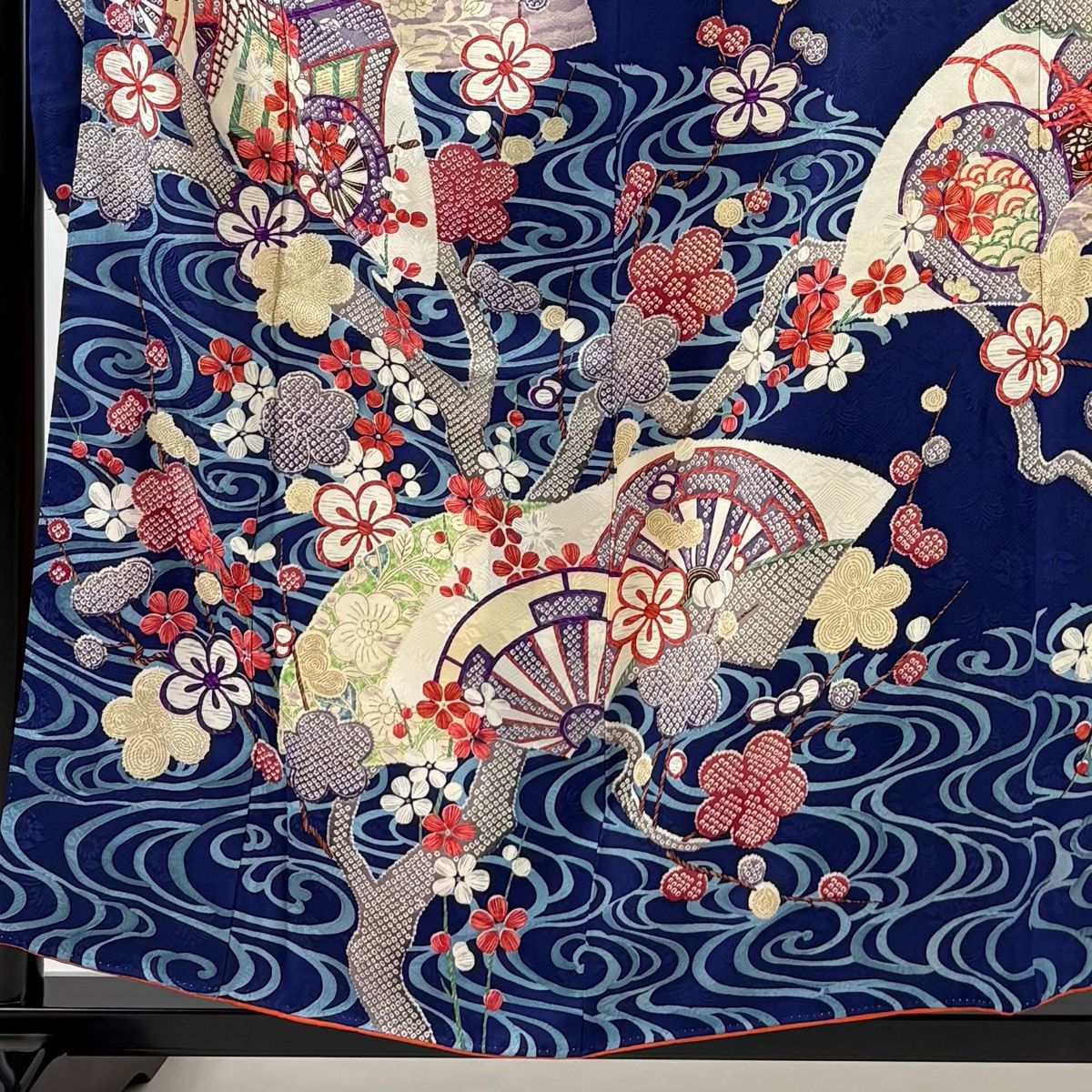 振袖 身丈156cm 裄丈62cm S 袷 御所車 枝梅 金彩 青 正絹 秀品 【中古